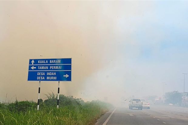 Jerebu Teruk Landa Miri Akibat Kebakaran Hutan Di Kuala 